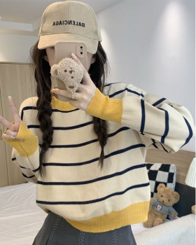 Loose stripe tops knitted sweater for women