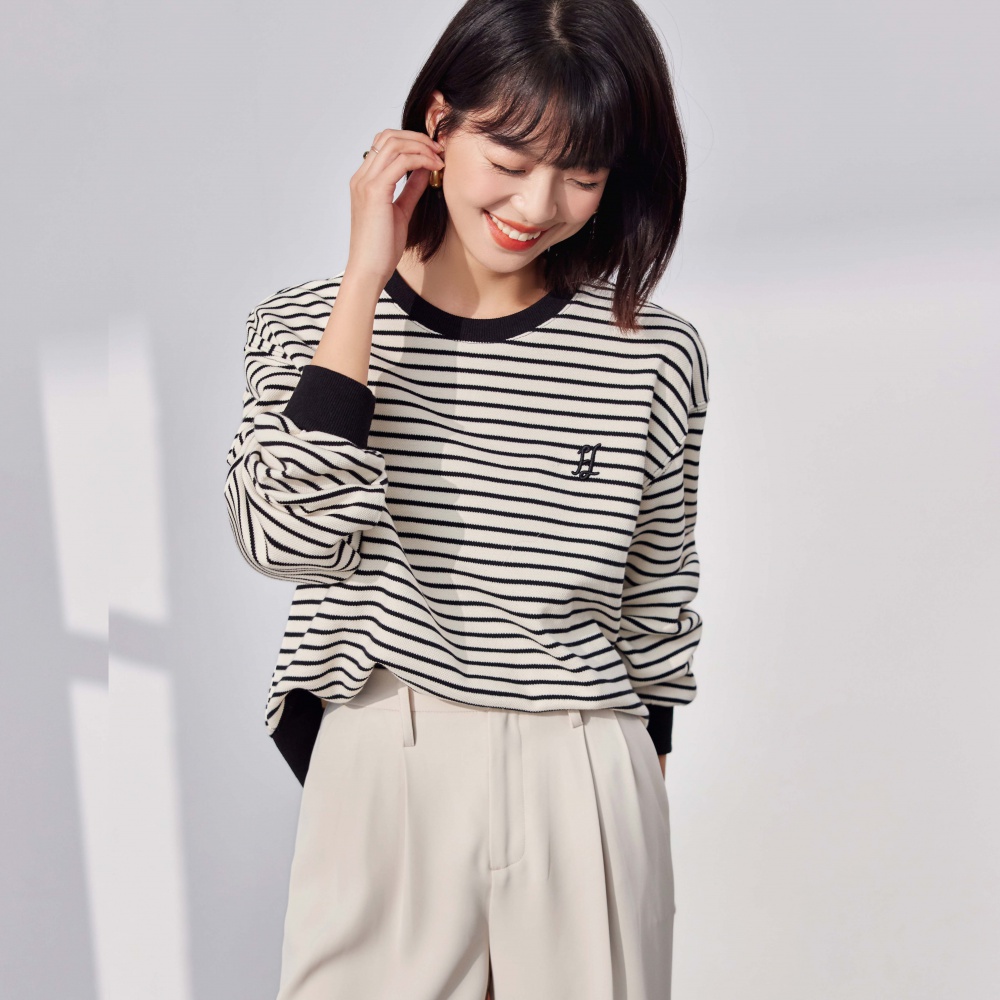 Pullover round neck loose tops retro stripe autumn hoodie