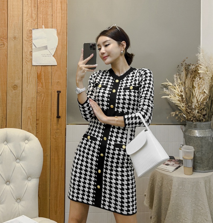 Houndstooth knitted temperament dress fashion bottoming sweater