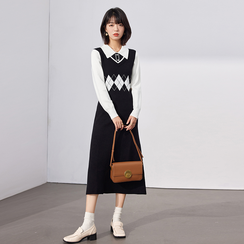 High waist Pseudo-two quilted autumn and winter knitwear dress