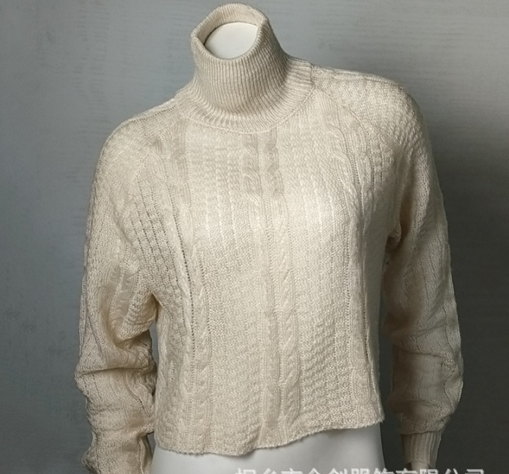 European style long sleeve twist short sweater for women