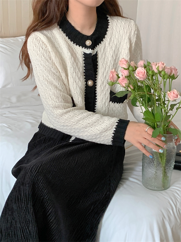 Autumn and winter cardigan knitted sweater for women