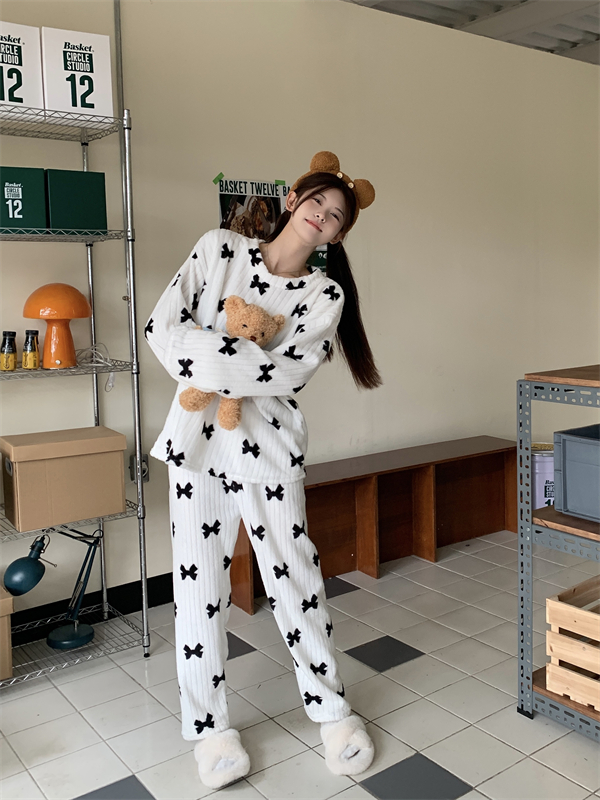 Cartoon pajamas 2pcs set for women