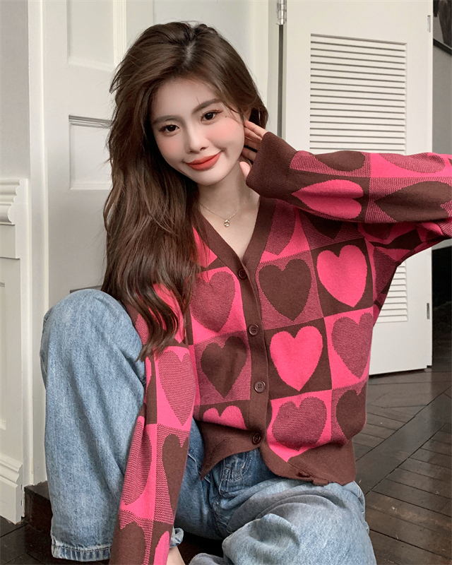 Autumn heart knitted cardigan V-neck pink sweater