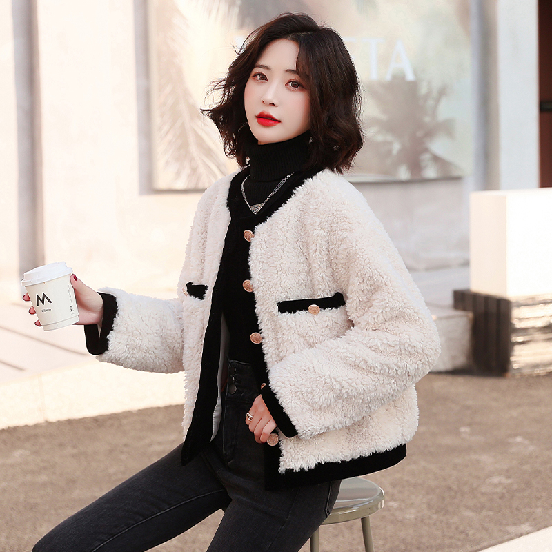 Autumn and winter thick tops lamb fur coat for women