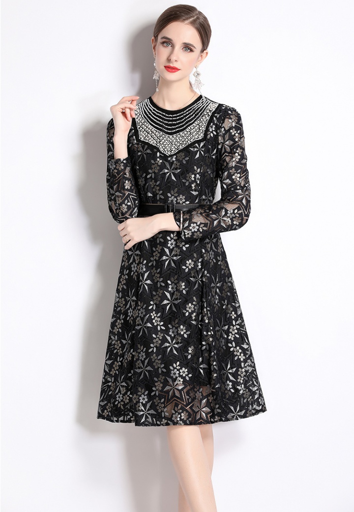 Autumn and winter temperament lace with belt dress