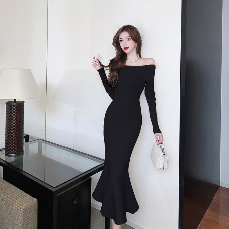 Bottoming strapless long sexy flat shoulder dress