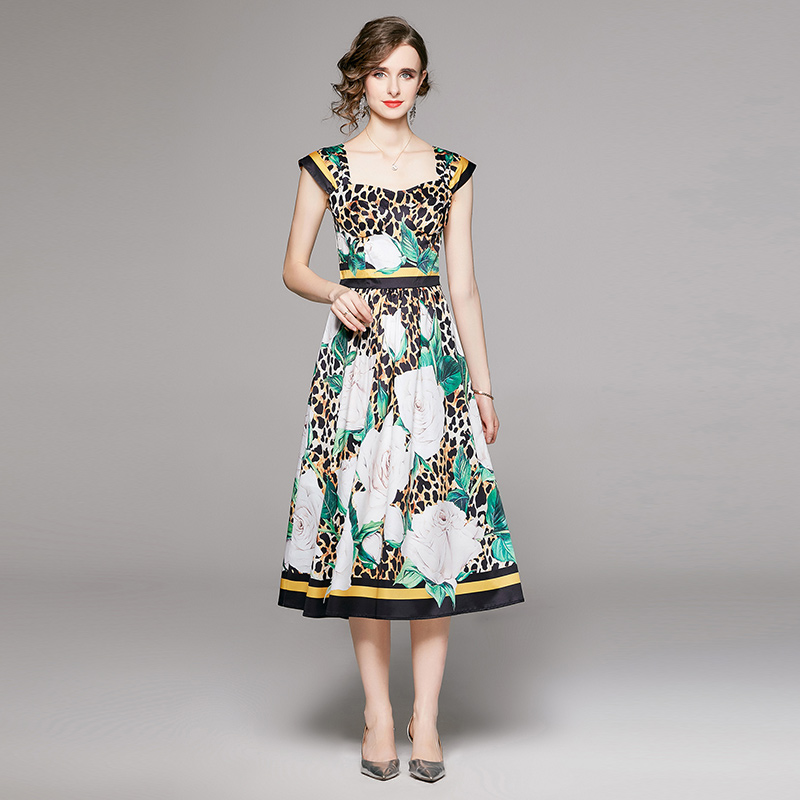 Pinched waist fashion slim European style printing dress