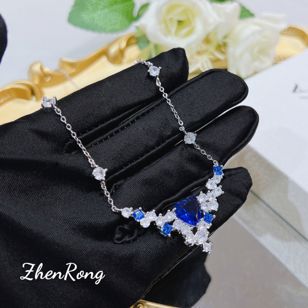 Chain pendant sapphire heart necklace for women