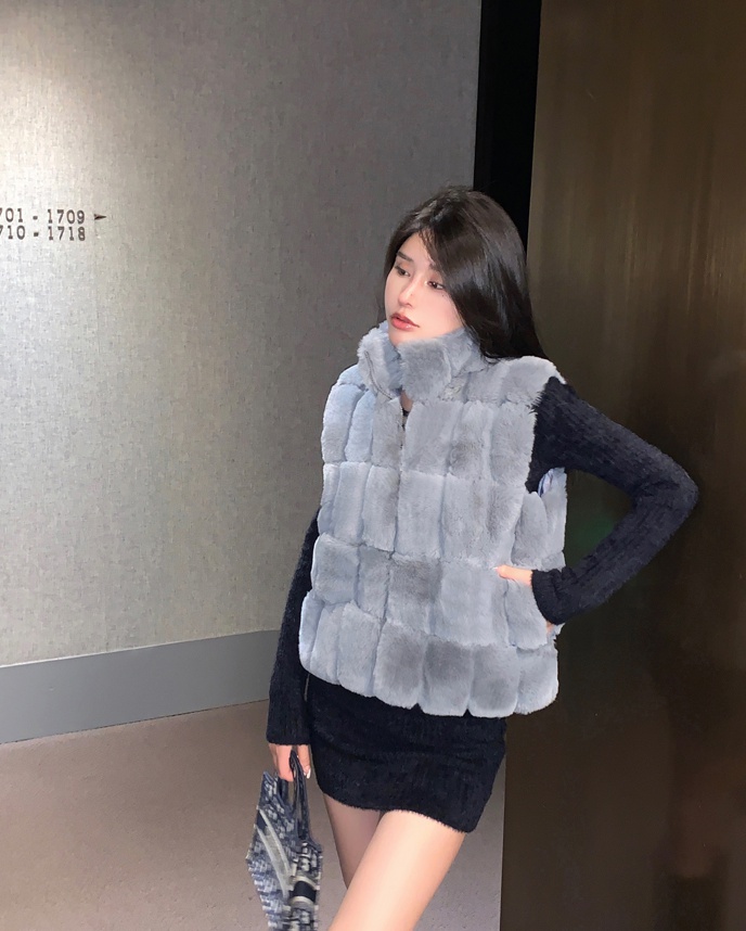 Loose short temperament Korean style rabbit fur waistcoat for women