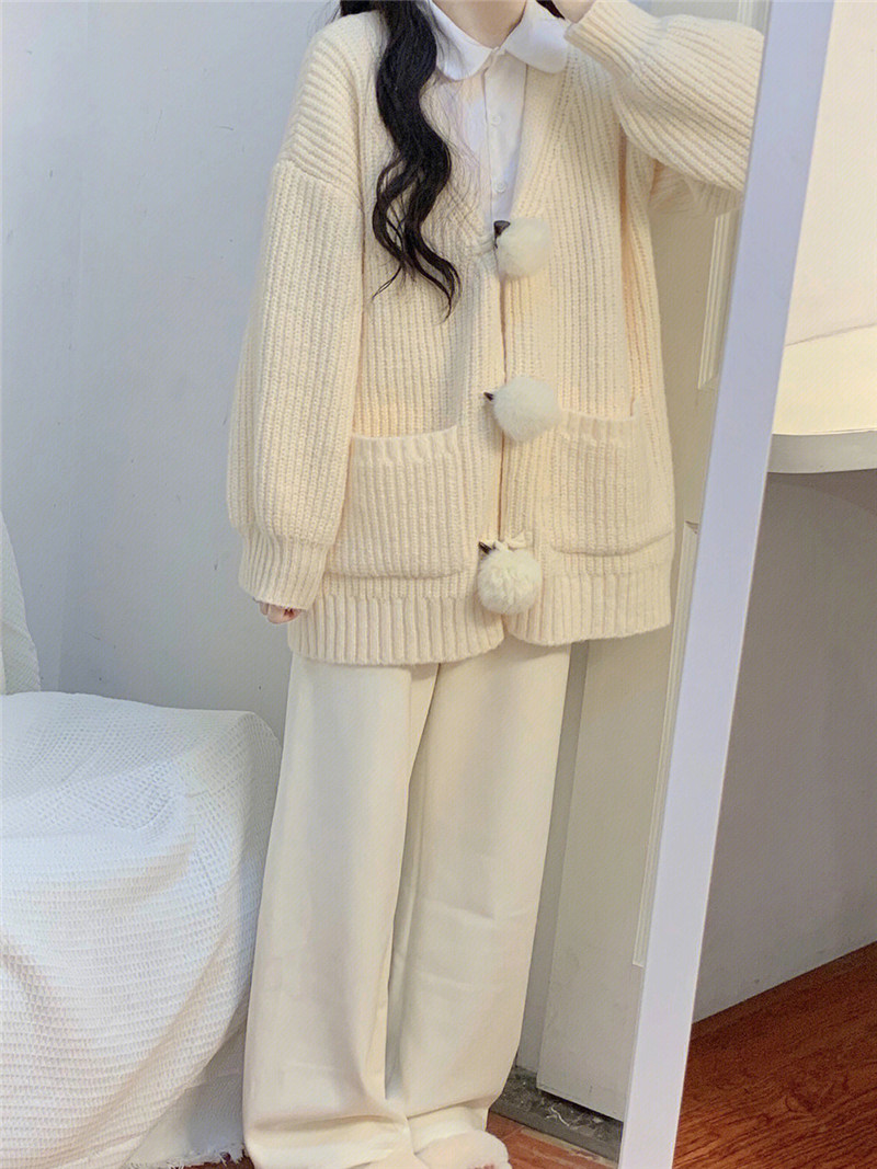 Korean style thick sweater hairball sweet coat