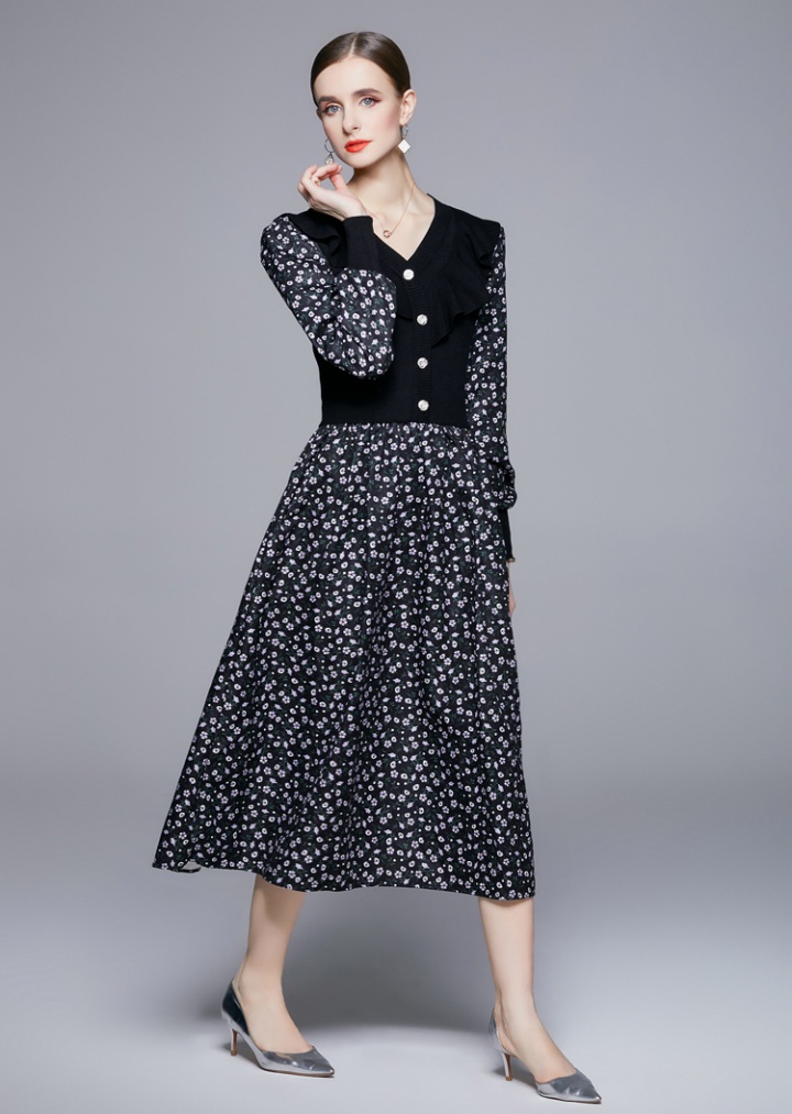 Winter knitted Pseudo-two sweater floral splice dress