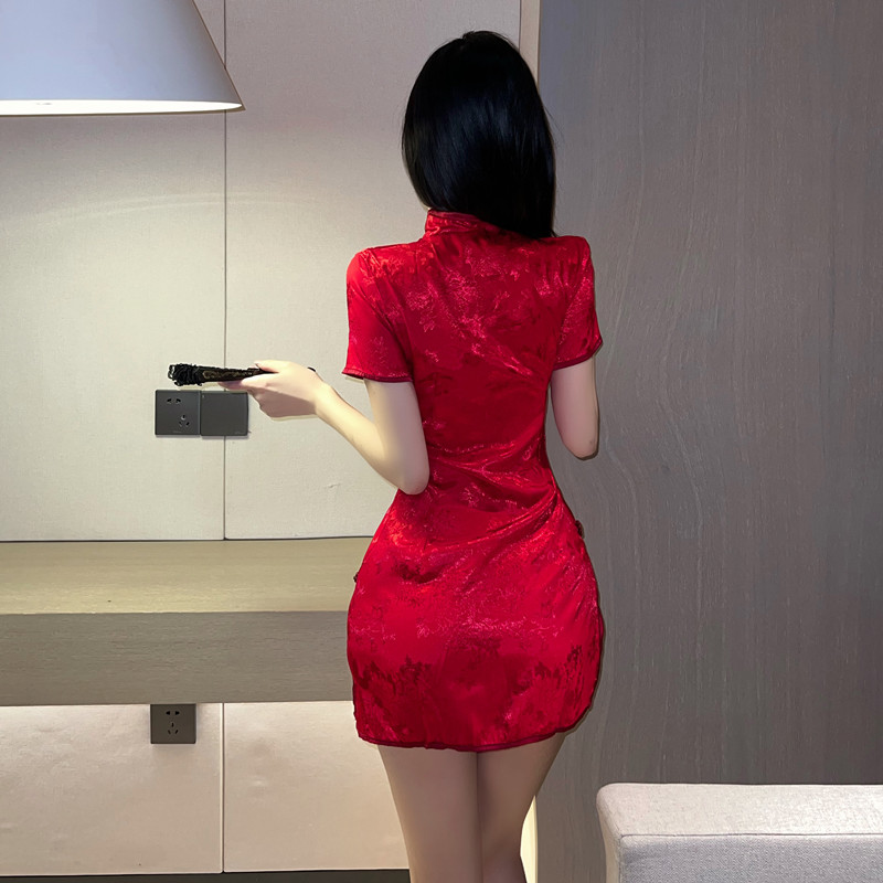 Short classical cheongsam sexy dress for women