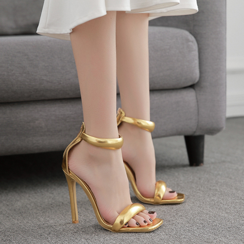 Large yard fashion high-heeled shoes simple fine-root sandals