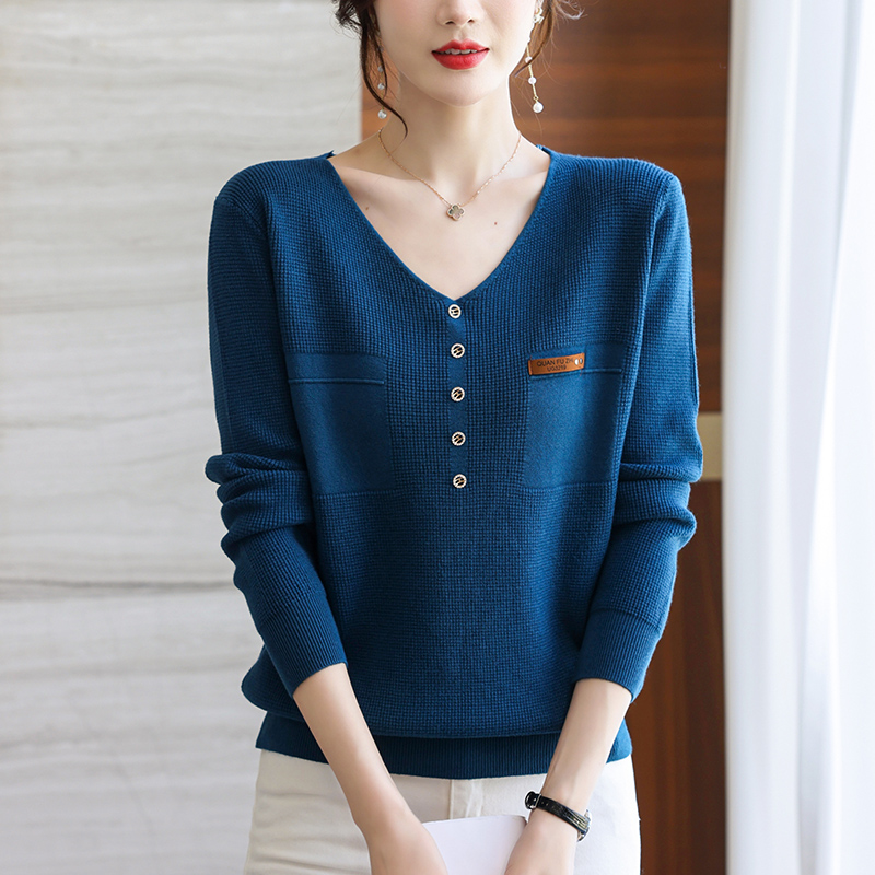 V-neck thin tops fashionable sweater for women