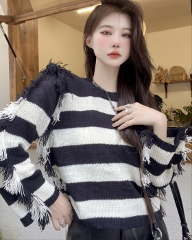 Round neck stripe autumn mixed colors all-match knitted tops