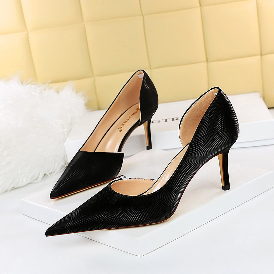 Sexy hollow shoes European style obscure stilettos for women