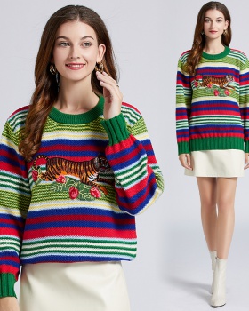 Autumn and winter pullover tops embroidery sweater for women