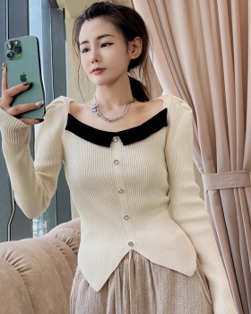 Puff sleeve clavicle sweater for women