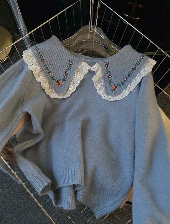 Tender pure autumn and winter embroidery Japanese style sweater