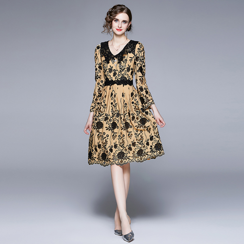 Long sleeve embroidered flowers ladies France style dress