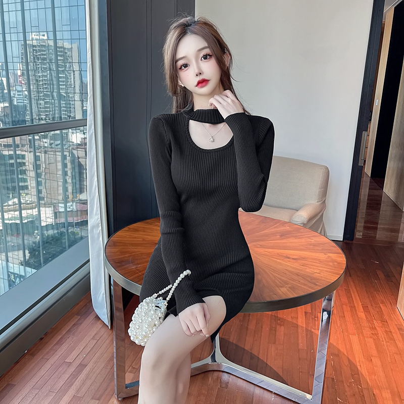 Autumn and winter sweater black dress for women