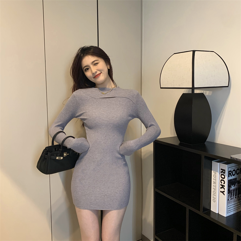 Western style slim hollow autumn and winter light dress