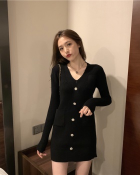 V-neck pinched waist black knitted retro dress