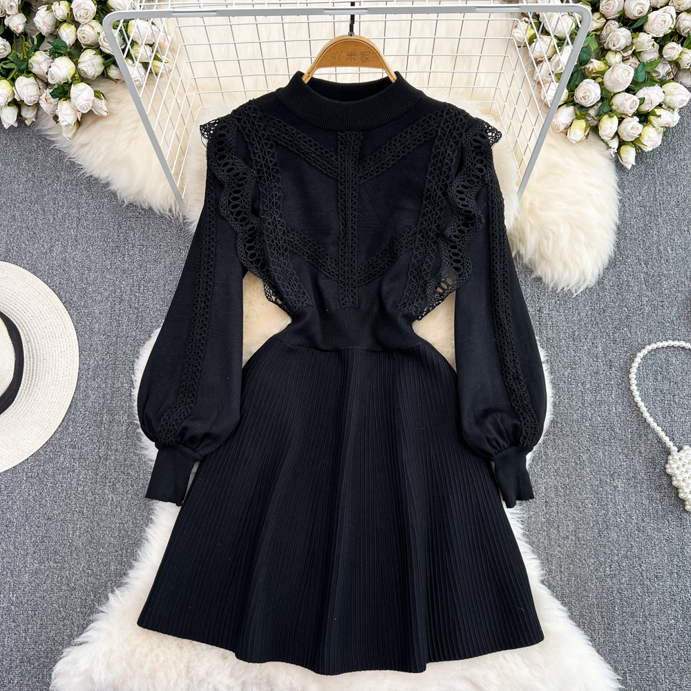 Bottoming pleated dress autumn and winter lace sweater dress