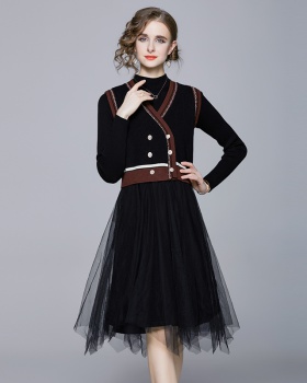 Buckle fashion and elegant vest mixed colors dress 2pcs set