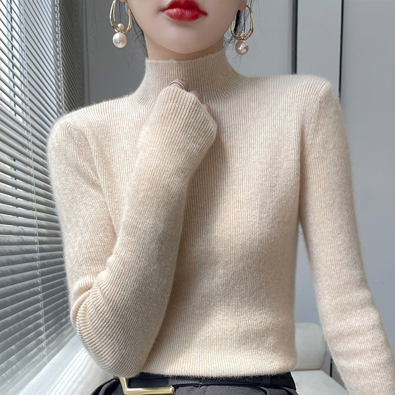 Black bottoming shirt wool sweater for women