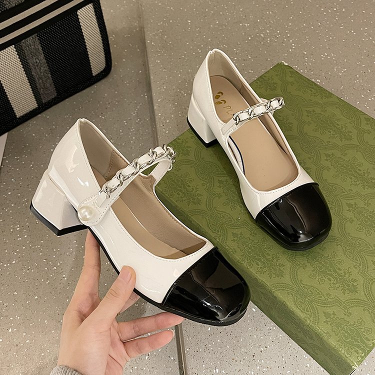 Autumn low middle-heel thick square head shoes for women