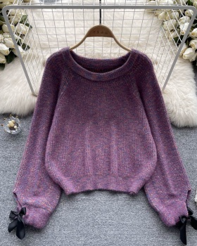 Long sleeve loose pullover bow decoration sweater