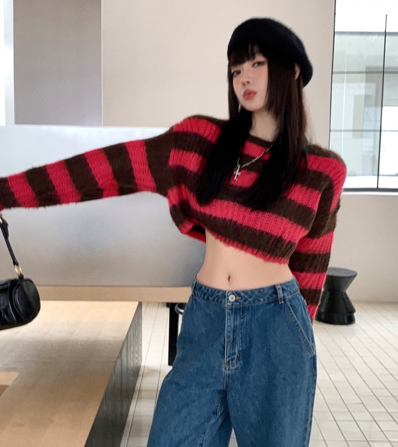 Long sleeve autumn and winter short stripe lazy sweater