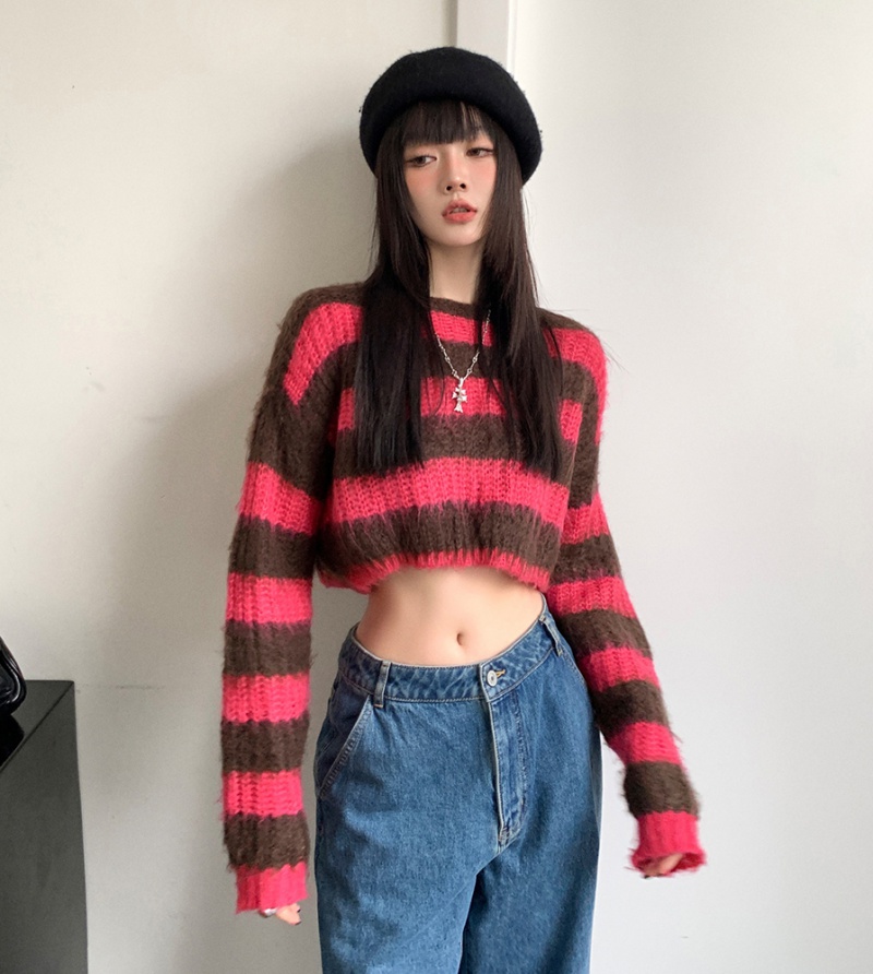 Long sleeve autumn and winter short stripe lazy sweater