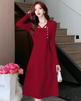 Pseudo-two knitted autumn and winter dress for women
