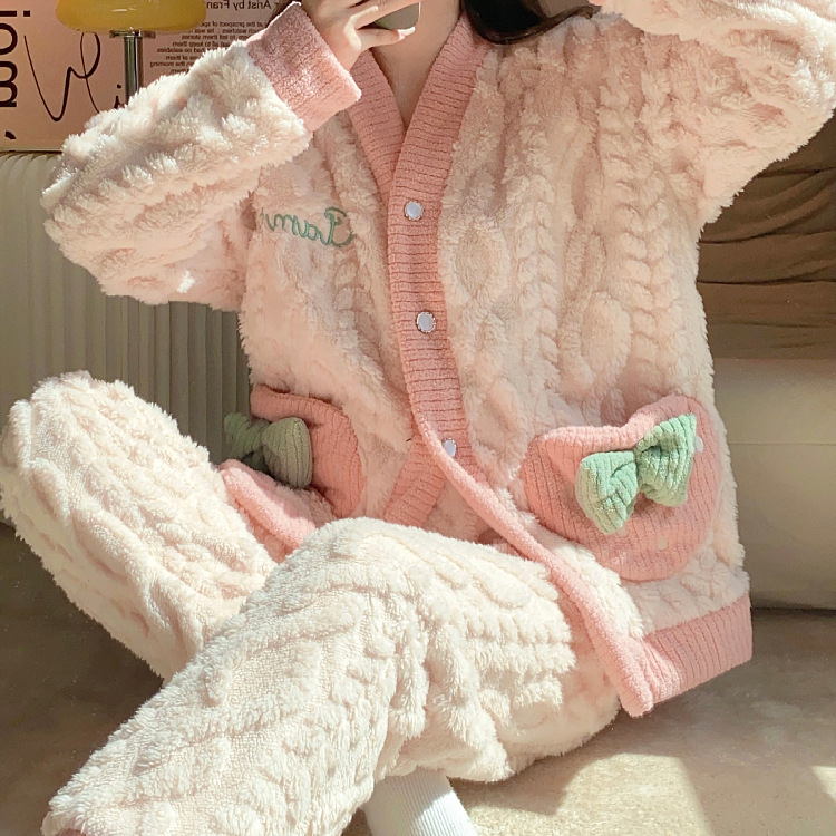 Autumn and winter flannel homewear pajamas 2pcs set