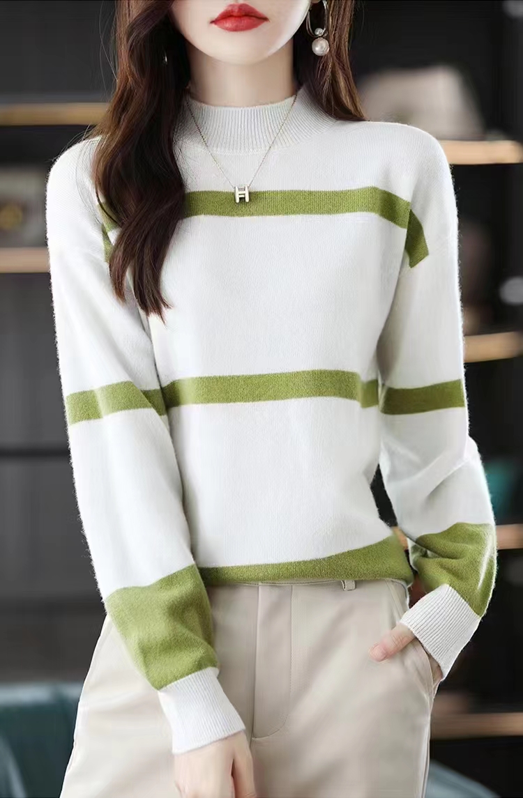 Stripe round neck shirts loose sweater for women
