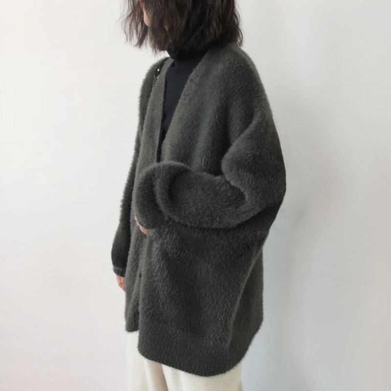 Mink velvet loose coat knitted V-neck sweater