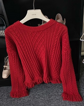 Tender pullover knitted twist christmas retro sweater
