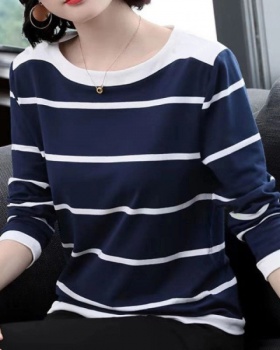 Blue-white bottoming shirt long sleeve T-shirt for women