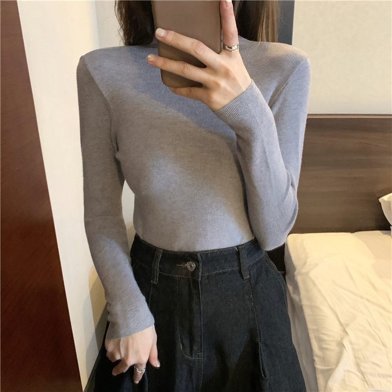 Long sleeve bottoming shirt sweater for women