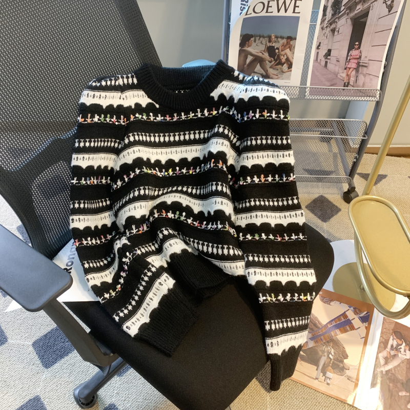 Slim stripe tops round neck knitted sweater