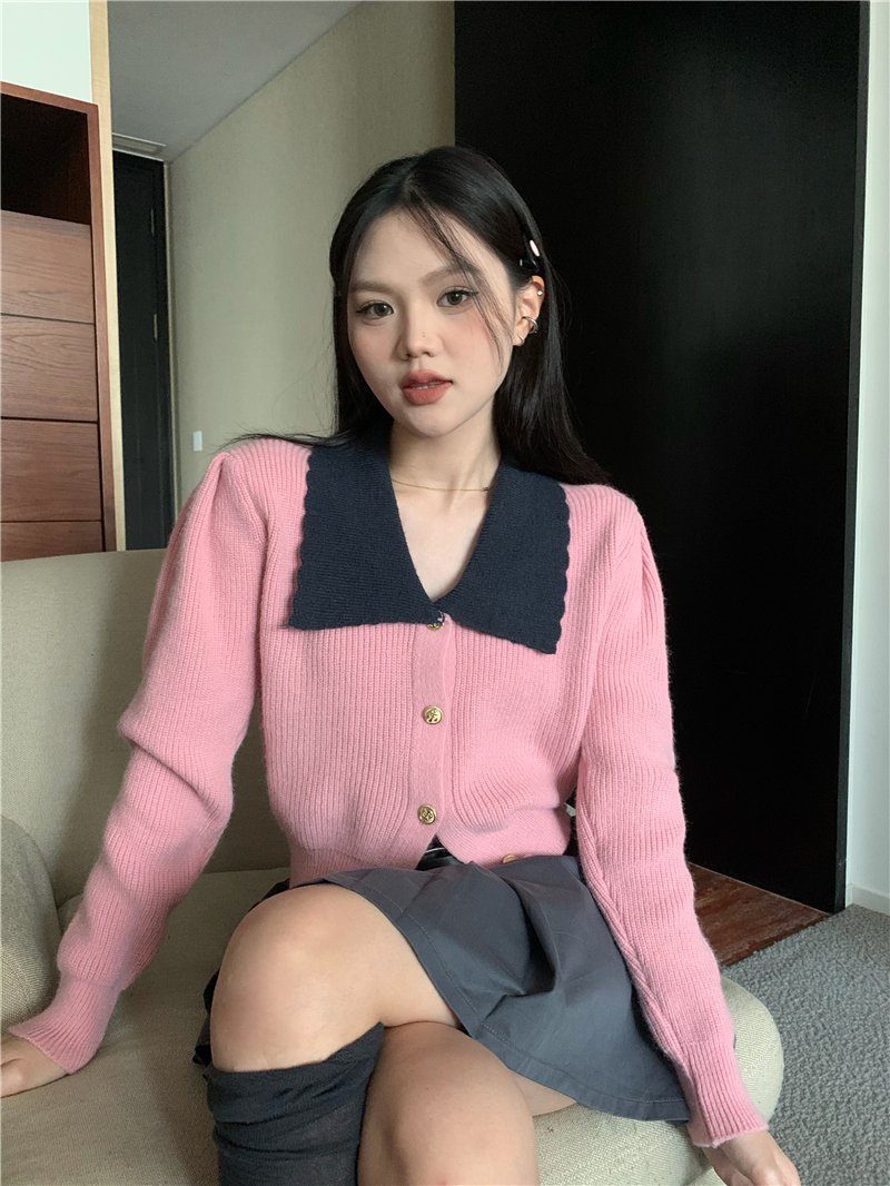 Fashion and elegant lapel coat mixed colors sweater