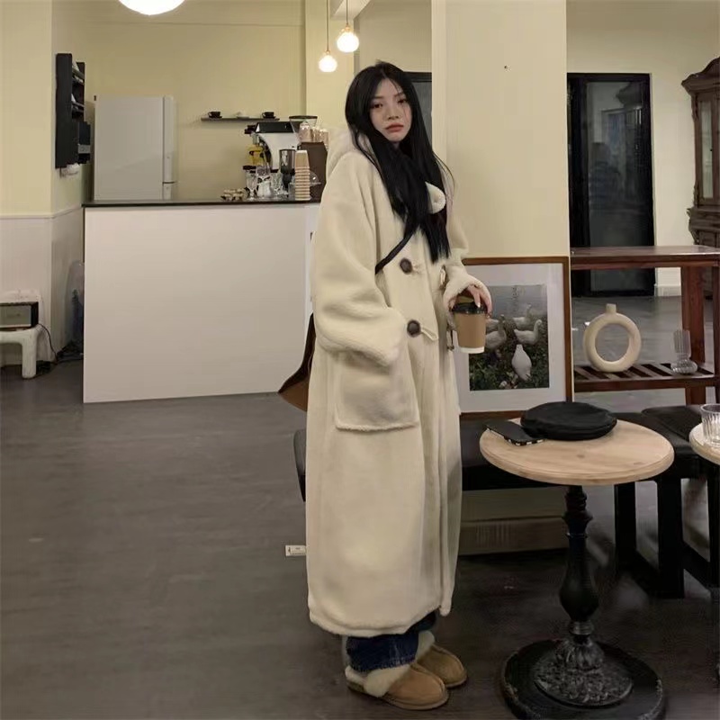 College style overcoat horn buckle coat for women