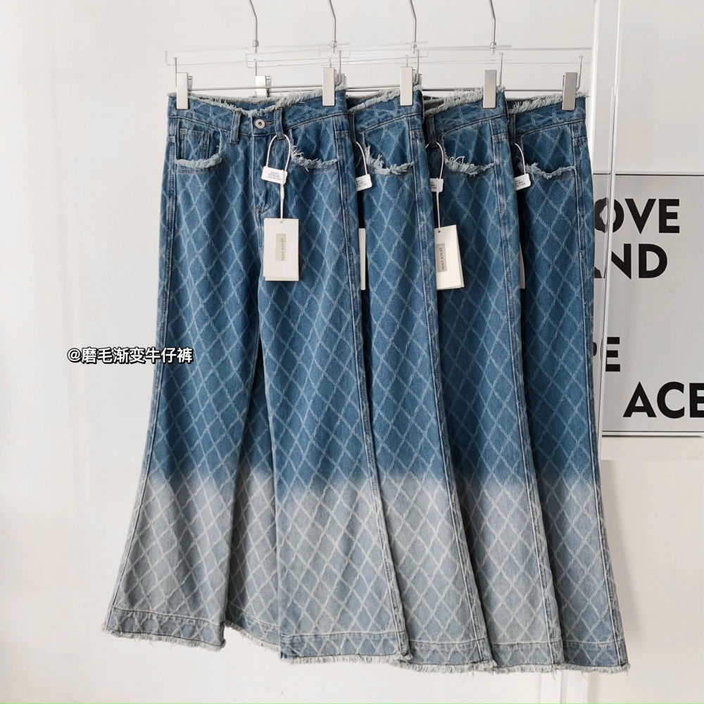 Washed jacquard gradient sueding European style jeans