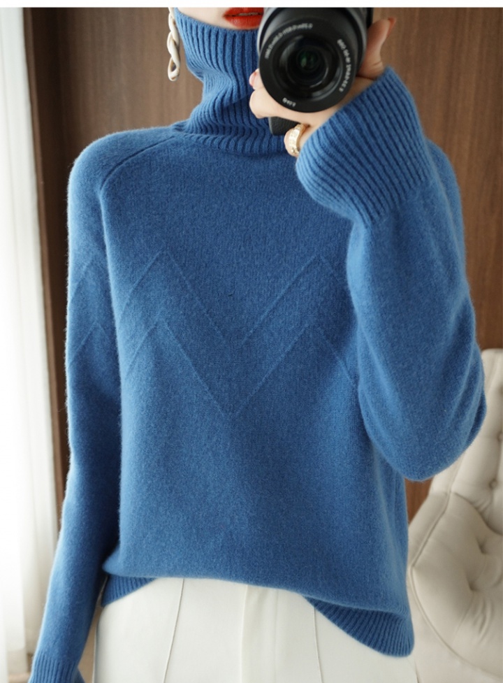 Loose knitted high collar sweater for women
