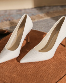 Fine-root sheepskin shoes pointed high-heeled shoes for women