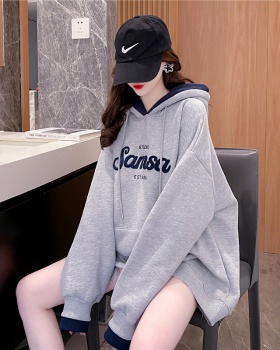 Complex autumn and winter embroidery letters hoodie