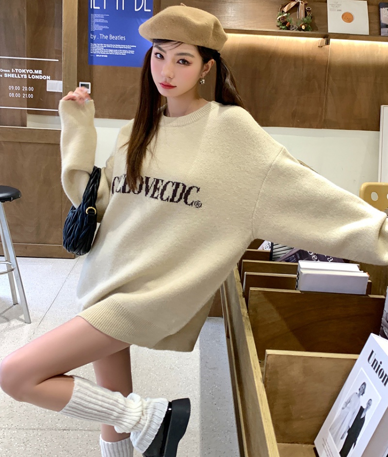 Simple autumn and winter loose pullover sweater